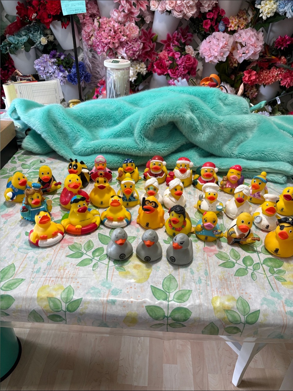 Assorted Yellow Rubber Duck Collection - Novelty Bath Toys